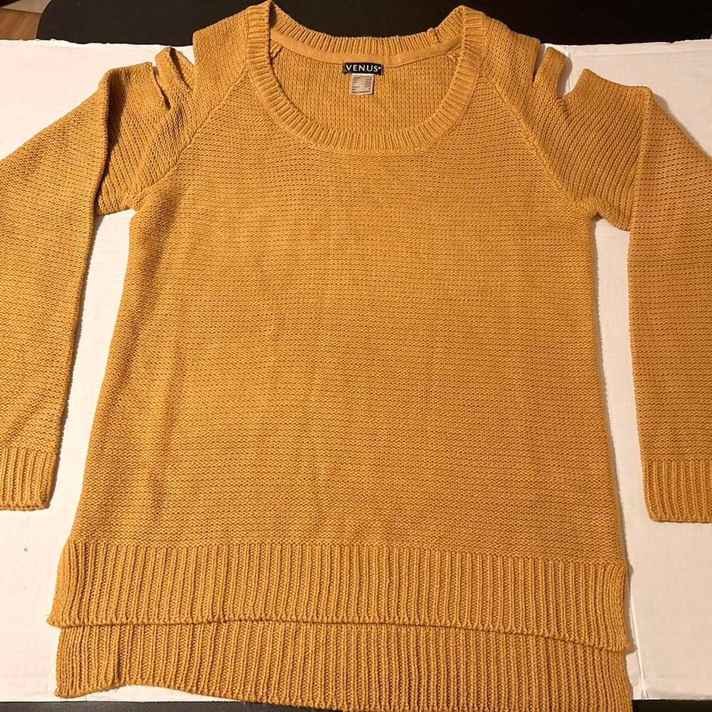 Venus goldtan sweater knitwear gold